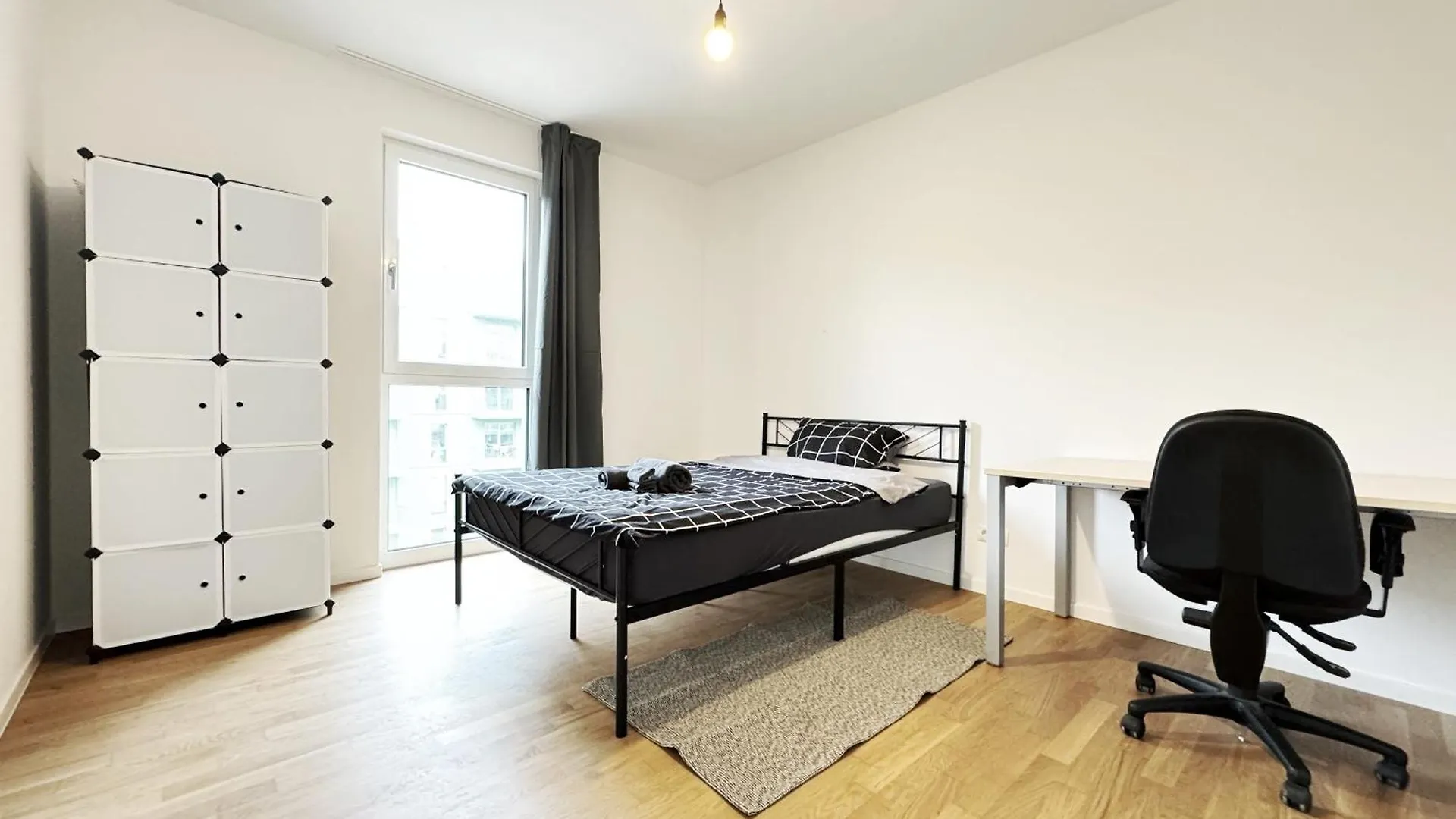 Holidayhome Apartments I Spacious 20Sqm Room In Berlin-Lichtenberg Deutschland