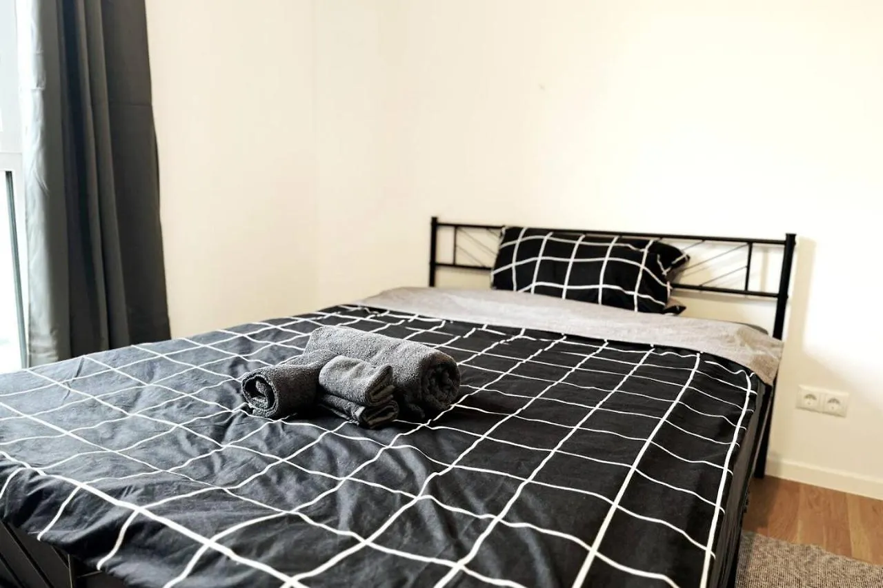 Holidayhome Apartments I Spacious 20Sqm Room In Berlin-Lichtenberg 0*, Berlin Deutschland